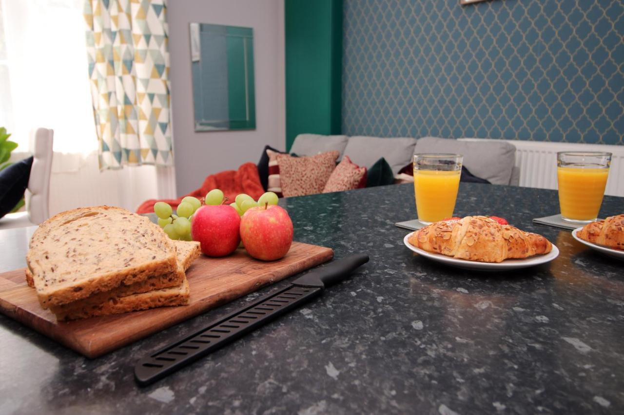 Sleek And Stylish 2 Bed In Clifton - Garden Apartment Bristol Exterior photo